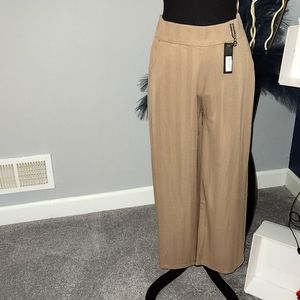 Capri full leg pants